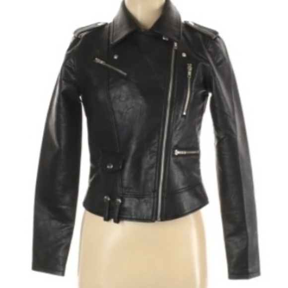 NEW! Romeo & Juliet black vegan leather zip-up cropped moto jacket🆕️Size Med - Picture 14 of 15